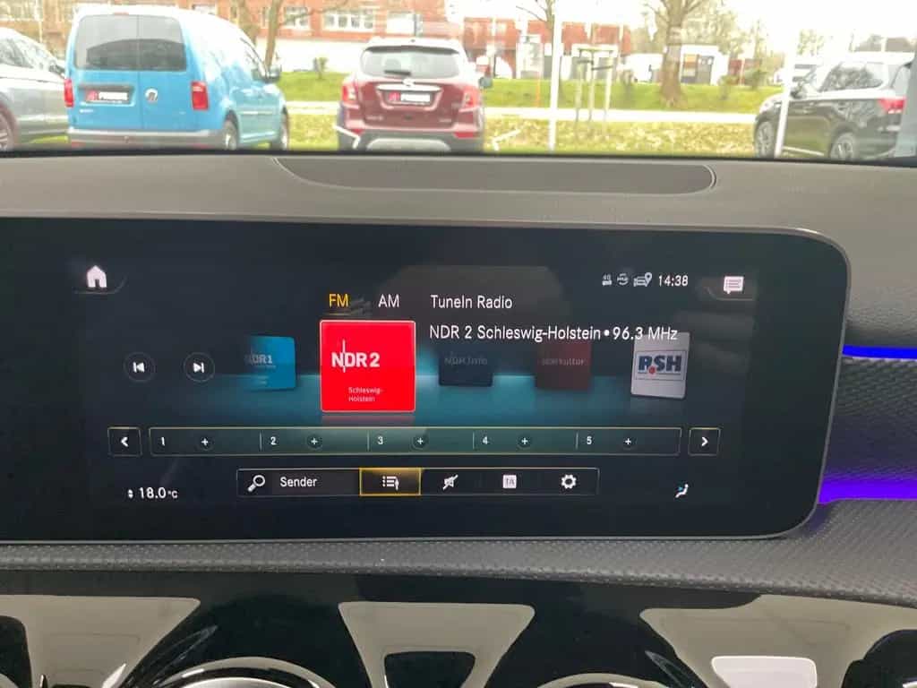 Mercedes-Benz A-Class 180 A A 180 Edition 19 11/2019-photo-16