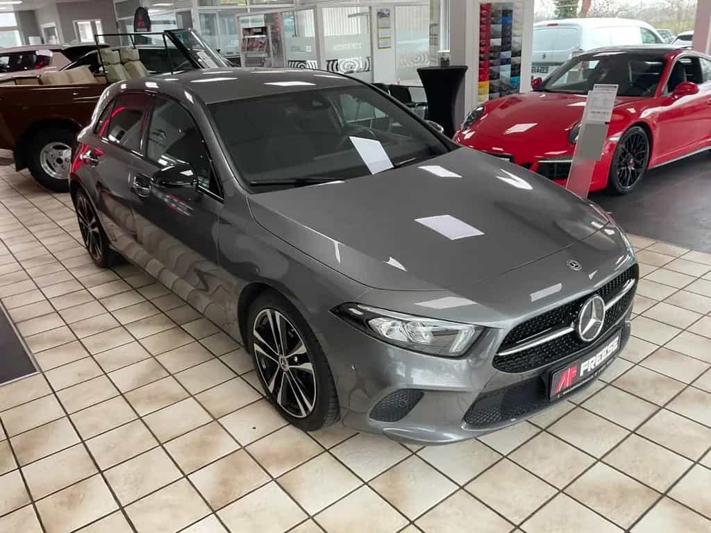 Mercedes-Benz A-Class 180 A A 180 Edition 19 11/2019-photo-3