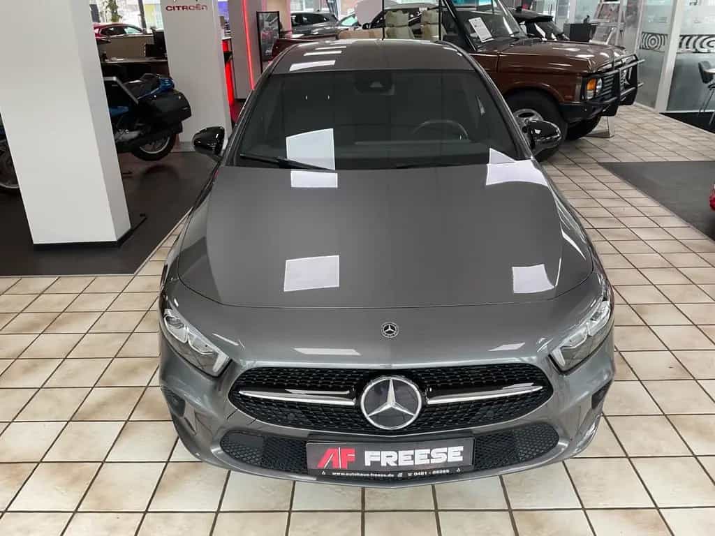 Mercedes-Benz A-Class 180 A A 180 Edition 19 11/2019-photo-4
