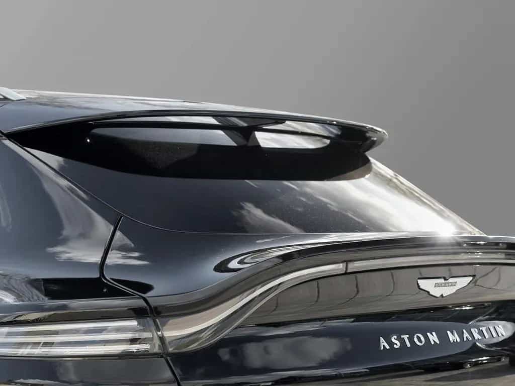 Aston Martin DBX 550 UPE 227.330,-€ Jet Black / Onyx Black 05/2025-photo-16