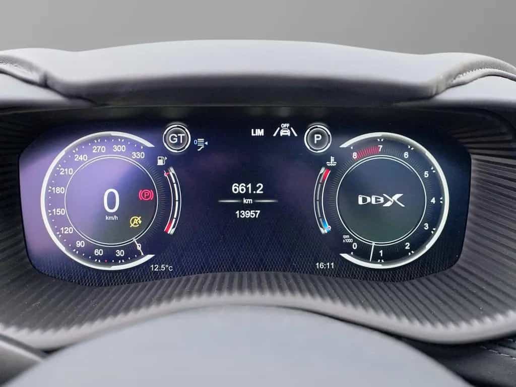 Aston Martin DBX 550 UPE 227.330,-€ Jet Black / Onyx Black 05/2025-photo-27
