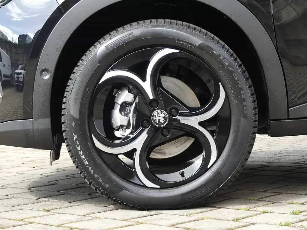 Alfa Romeo Junior IBRIDA SPECIALE 1.2 VGT 136PS DCT6 TECHNO 08/2025-photo-37