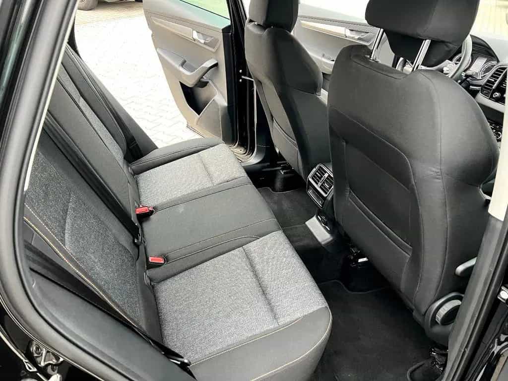 Skoda Karoq 1.5 TSI ACT Clever LED Navi Sitzh. ACC DAB 03/2022-photo-15