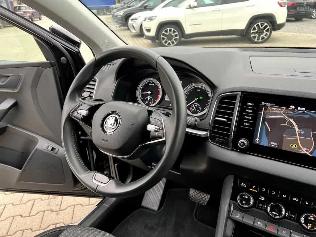 Skoda Karoq 1.5 TSI ACT Clever LED Navi Sitzh. ACC DAB 03/2022-photo-26