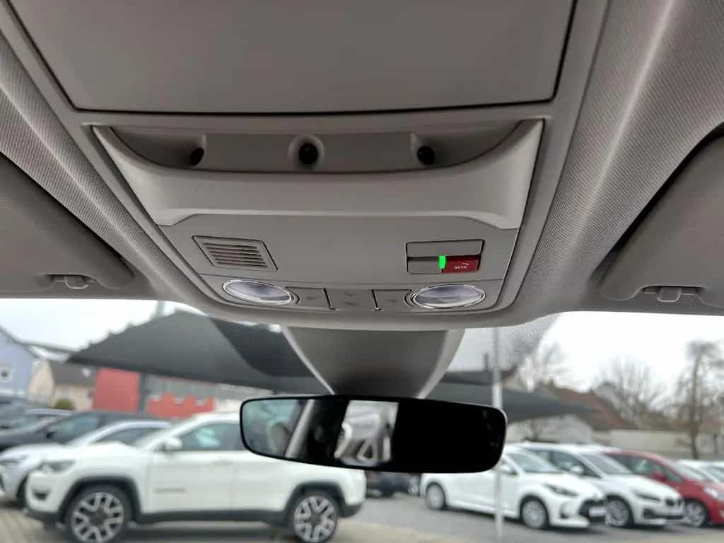Skoda Karoq 1.5 TSI ACT Clever LED Navi Sitzh. ACC DAB 03/2022-photo-27