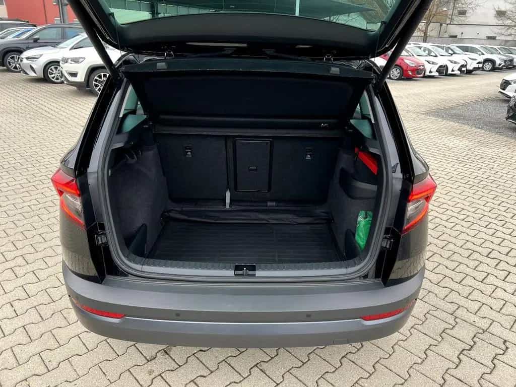 Skoda Karoq 1.5 TSI ACT Clever LED Navi Sitzh. ACC DAB 03/2022-photo-6