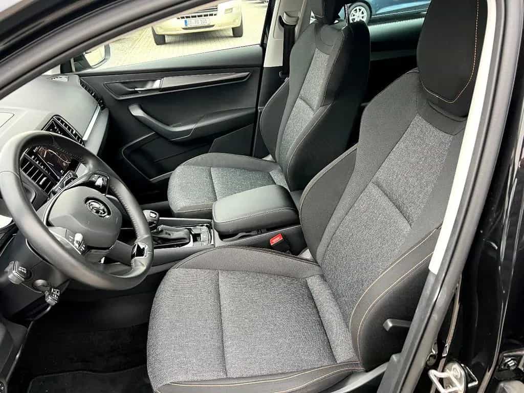 Skoda Karoq 1.5 TSI ACT Clever LED Navi Sitzh. ACC DAB 03/2022-photo-8
