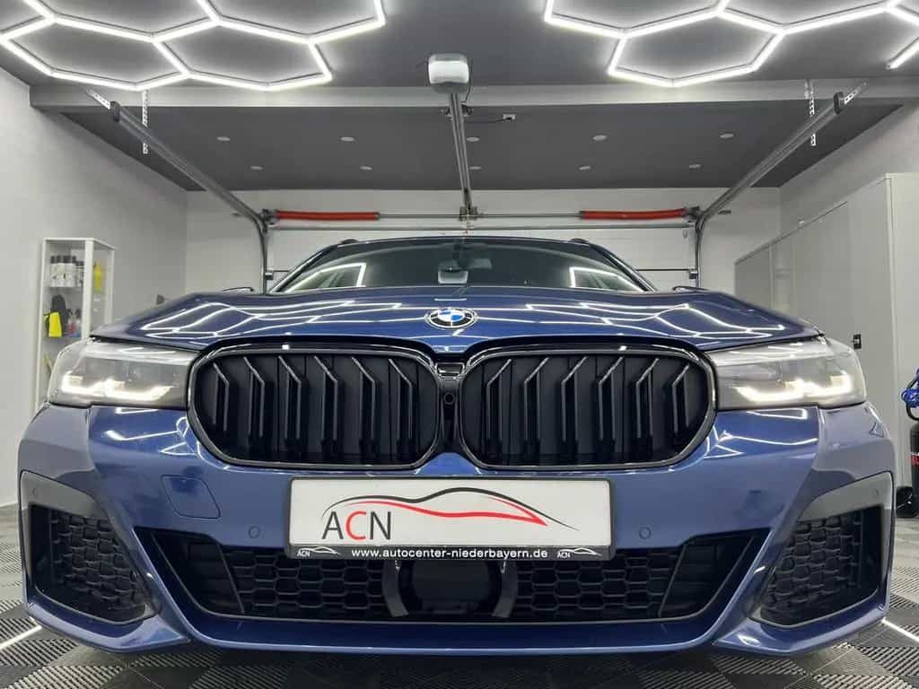 BMW 5 Series 520 d xDrive M SPORT/STHZ/LED/ACC/AHK/AMBIENTE 09/2020-photo-7
