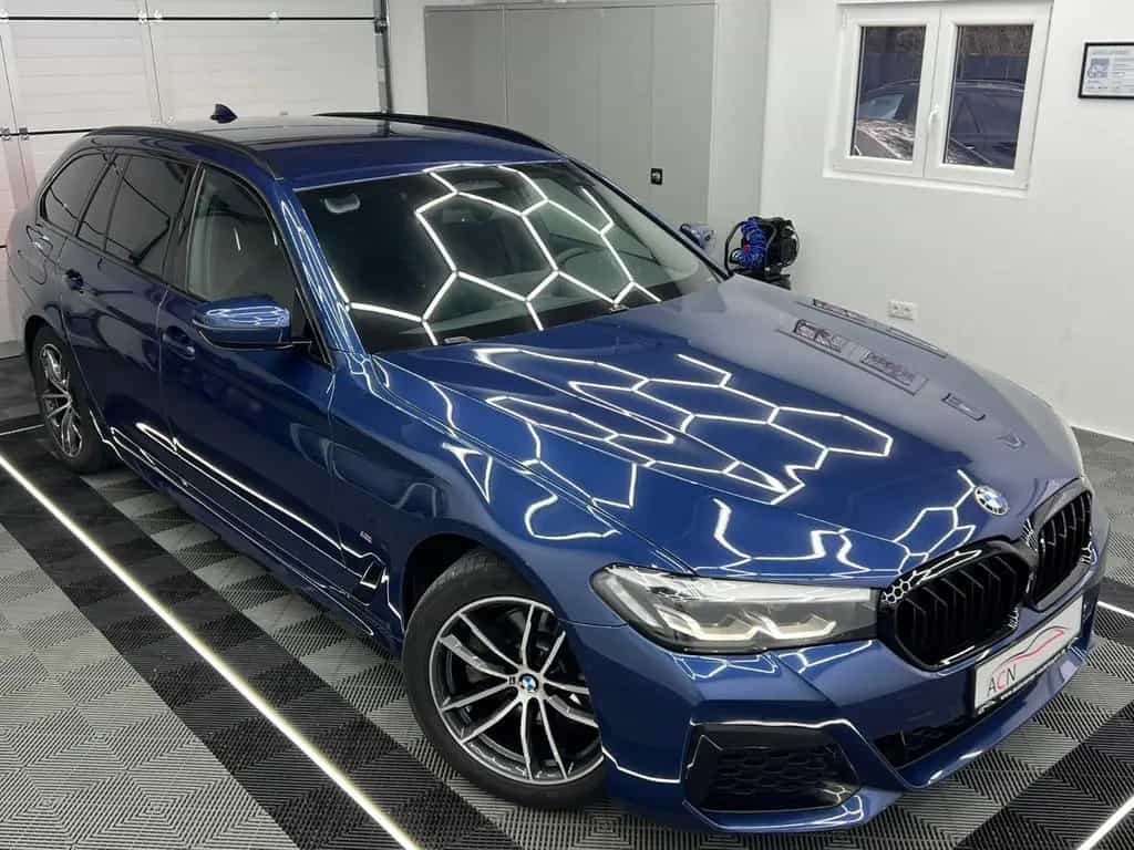 BMW 5 Series 520 d xDrive M SPORT/STHZ/LED/ACC/AHK/AMBIENTE 09/2020-photo-9