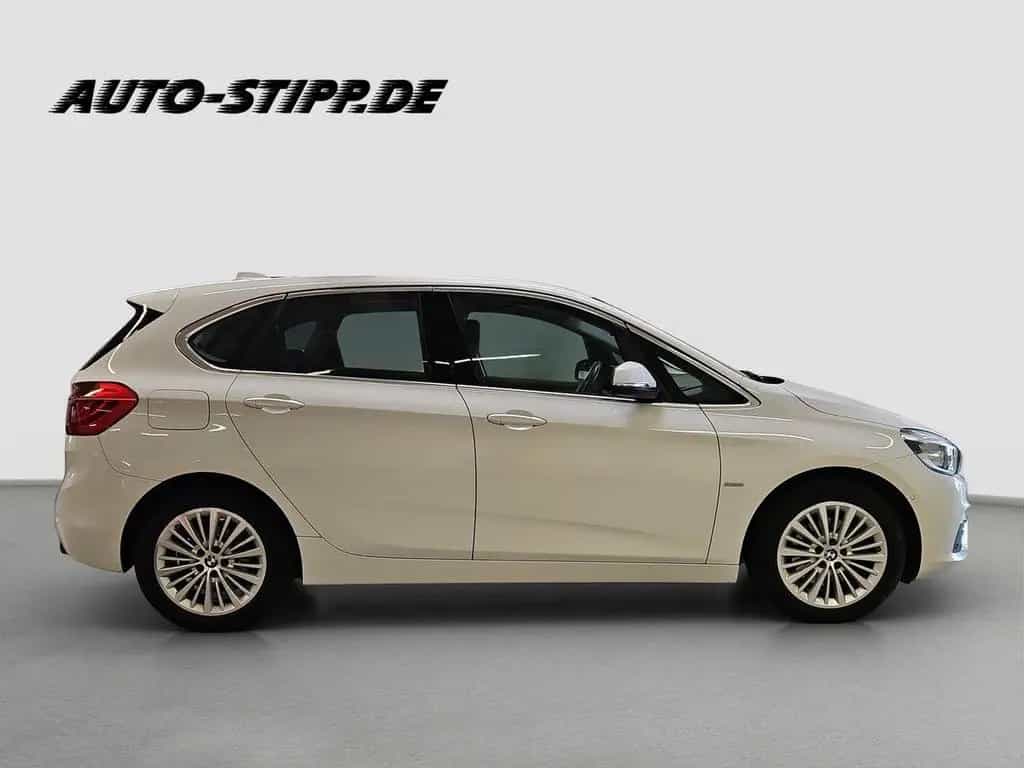 BMW 2 Series 220 i Active Tourer Luxury Line NAVI LEDER LED 03/2016-photo-19