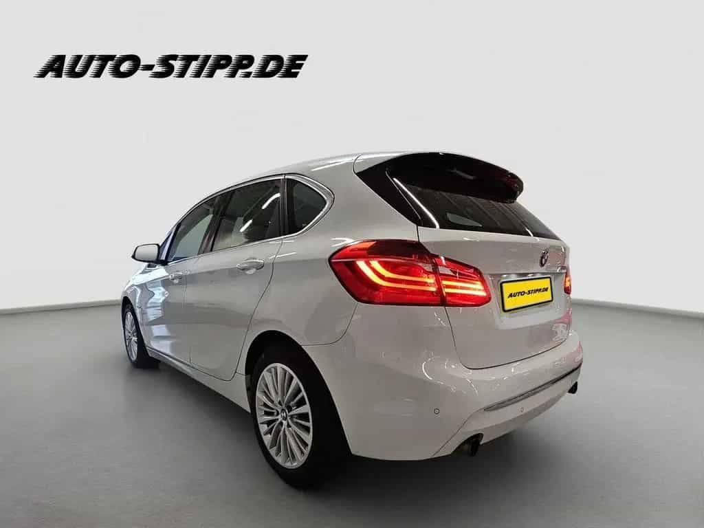 BMW 2 Series 220 i Active Tourer Luxury Line NAVI LEDER LED 03/2016-photo-3
