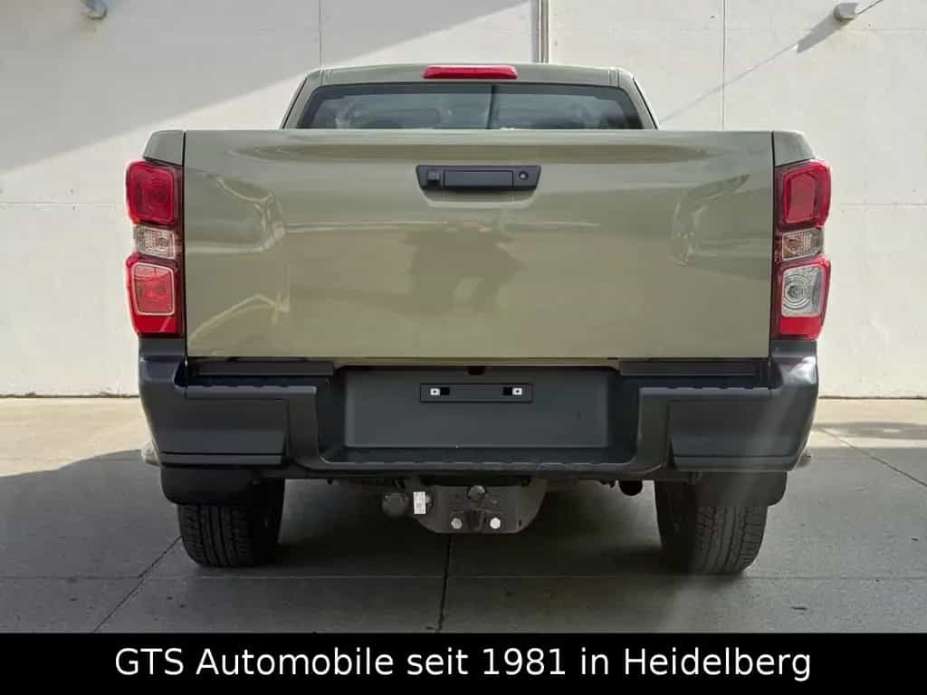 Isuzu D Max Space Cab 4WD L - 1.HAND - ERST 13000 KM ! 10/2024-photo-6