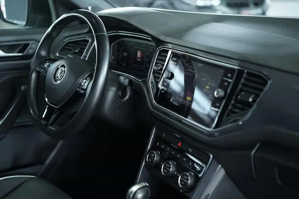 Volkswagen T-Roc 4M Sport *19 *ACC *Digital *AHK *Beats 07/2018-photo-16