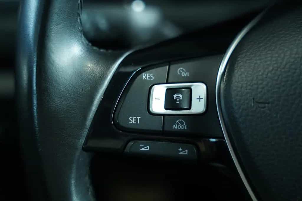 Volkswagen T-Roc 4M Sport *19 *ACC *Digital *AHK *Beats 07/2018-photo-37