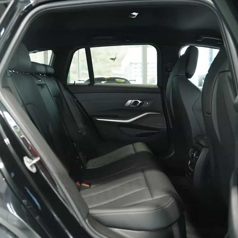 BMW M3 xD Competition *1.H *Carbon*MwSt.*H&K*Leder 11/2023-photo-22