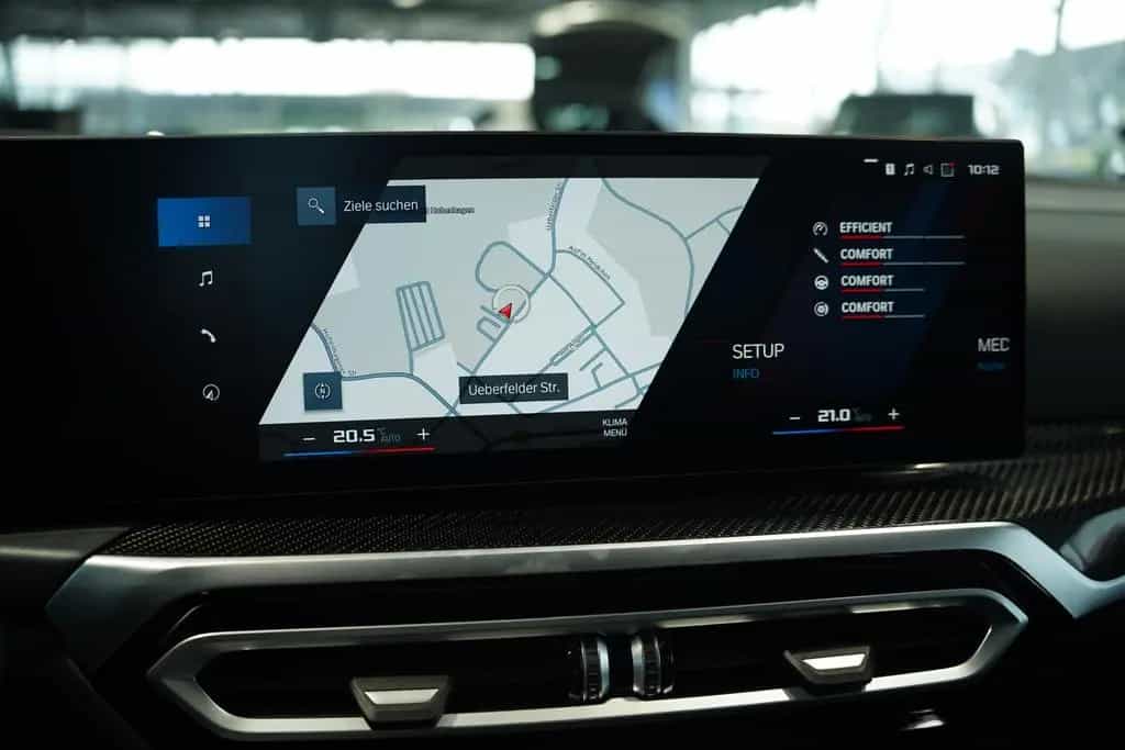 BMW M3 xD Competition *1.H *Carbon*MwSt.*H&K*Leder 11/2023-photo-35