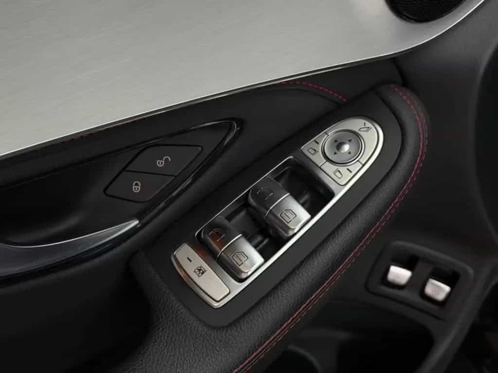 Mercedes-Benz GLC-Class 43 AMG 4Matic*AHK*PANO*VIRTUAL*SPORTABGAS 09/2020-photo-14