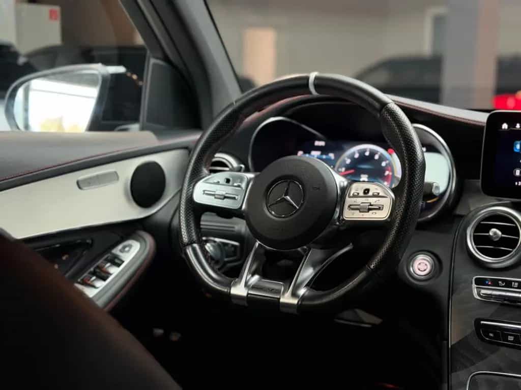 Mercedes-Benz GLC-Class 43 AMG 4Matic*AHK*PANO*VIRTUAL*SPORTABGAS 09/2020-photo-25