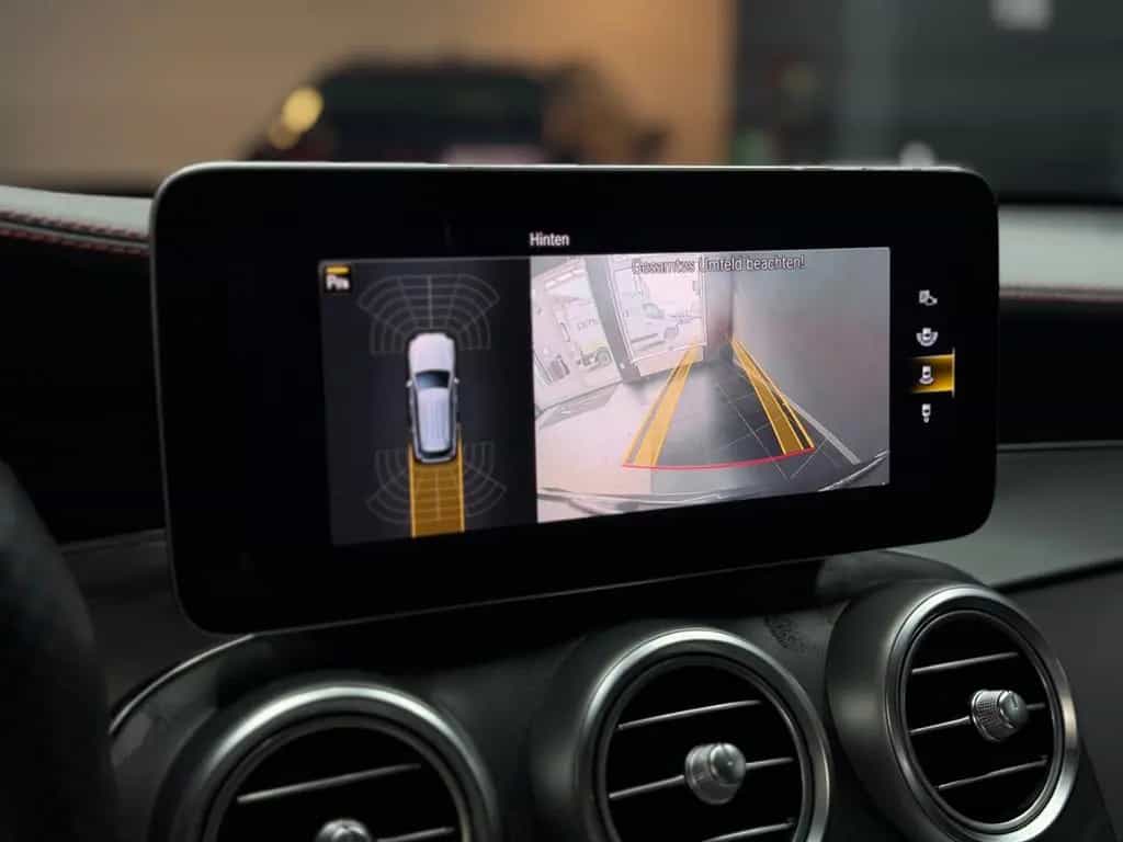 Mercedes-Benz GLC-Class 43 AMG 4Matic*AHK*PANO*VIRTUAL*SPORTABGAS 09/2020-photo-28