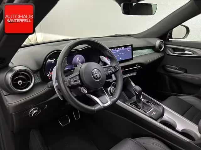 Alfa Romeo Tonale 1.5 VGT Hybrid VELOCE PANO+20Z+SITZKLIMA+ 09/2024-photo-28