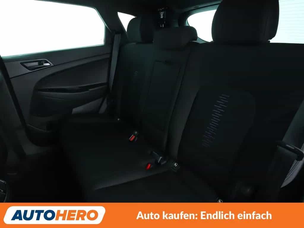 Hyundai TUCSON 1.6 TGDI Passion + 2WD*NAVI*TEMPO*CAM*PDC 09/2018-photo-13