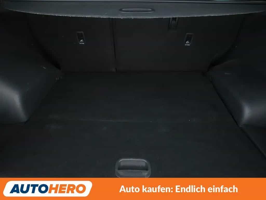 Hyundai TUCSON 1.6 TGDI Passion + 2WD*NAVI*TEMPO*CAM*PDC 09/2018-photo-17