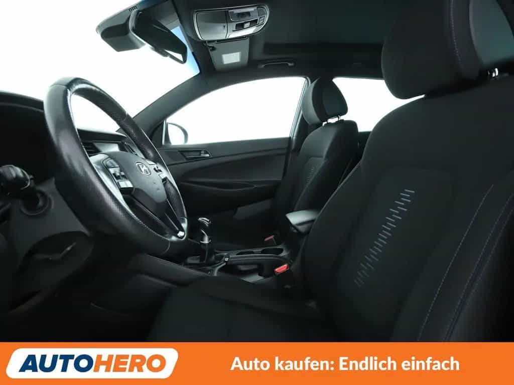 Hyundai TUCSON 1.6 TGDI Passion + 2WD*NAVI*TEMPO*CAM*PDC 09/2018-photo-9