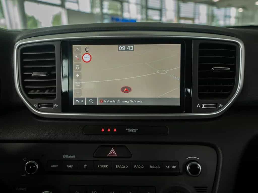 Kia Sportage Vision AUTOM./SITZHZG./KAMERA/DAB 06/2020-photo-11