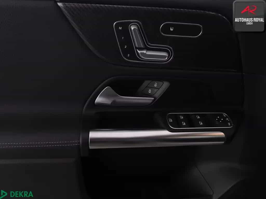 Mercedes-Benz B 200 4M AMG LINE 360°,DISTRONIC,MEMORY,AHK,SH 07/2021-photo-12