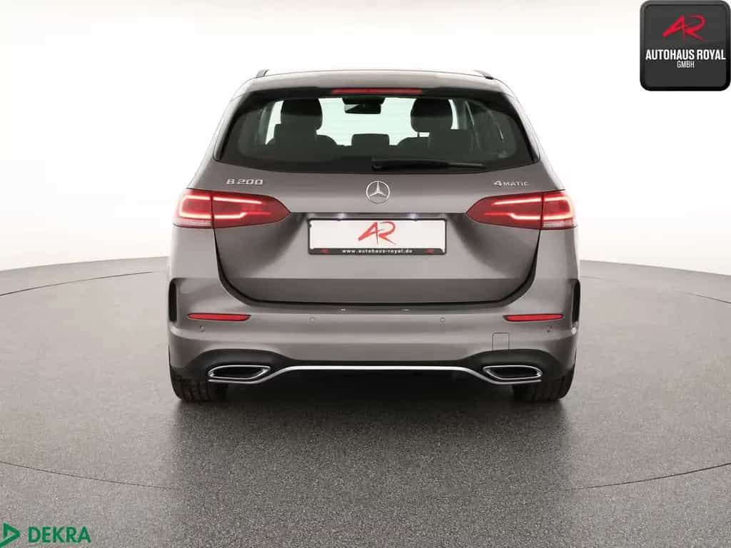 Mercedes-Benz B 200 4M AMG LINE 360°,DISTRONIC,MEMORY,AHK,SH 07/2021-photo-3