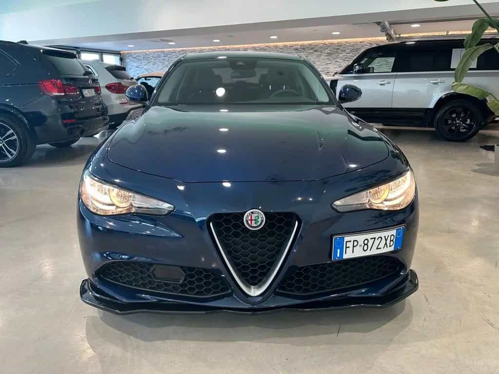 Alfa Romeo Giulia 2.2 Turbodiesel 150 CV Super 04/2018-photo-1