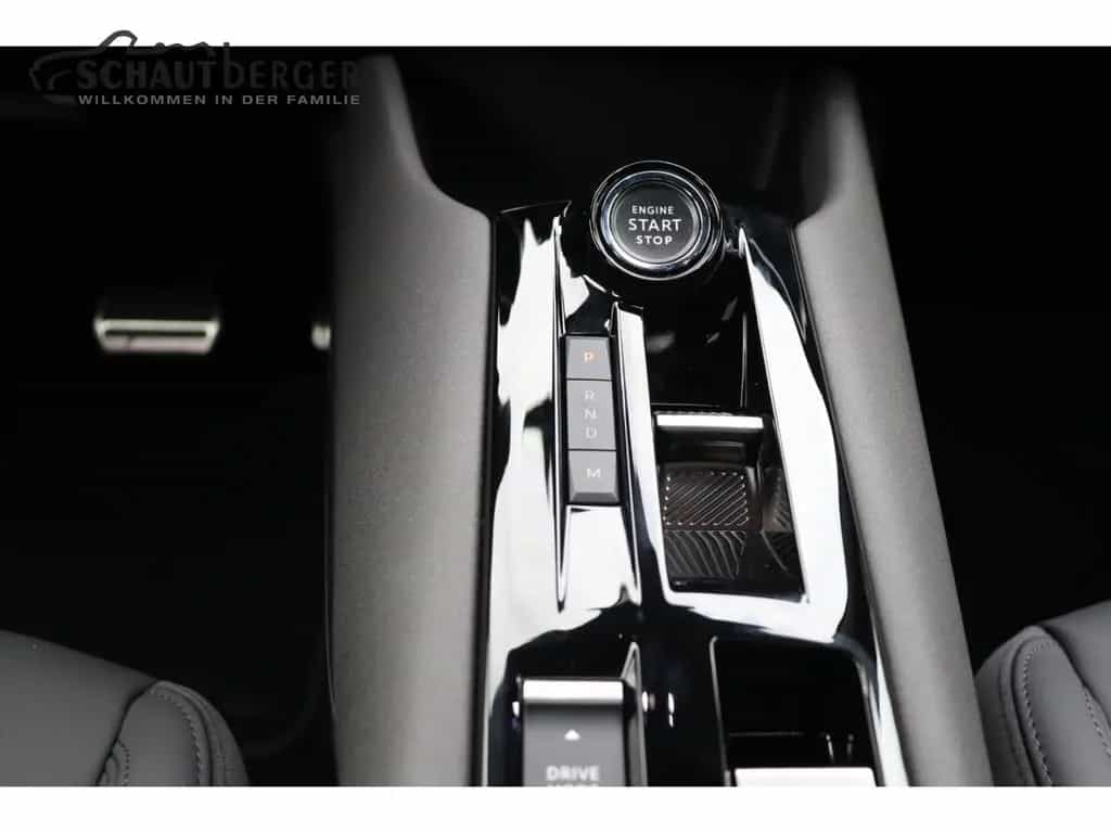 Alfa Romeo Junior Ibrida 1.2 VGT 48V-Hybrid Speciale Navi D 12/2025-photo-15