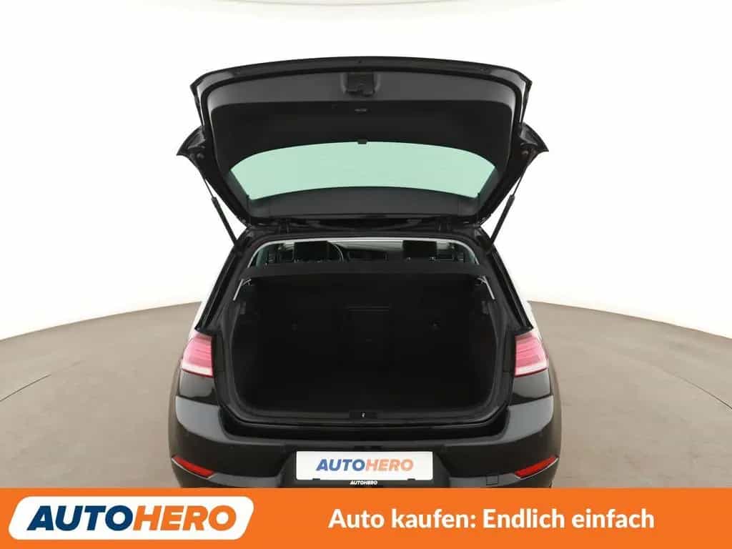 Volkswagen Golf VII 1.0 TSI Join Aut.*CAM*LED*NAVI*ACC*SHZ* 02/2019-photo-16