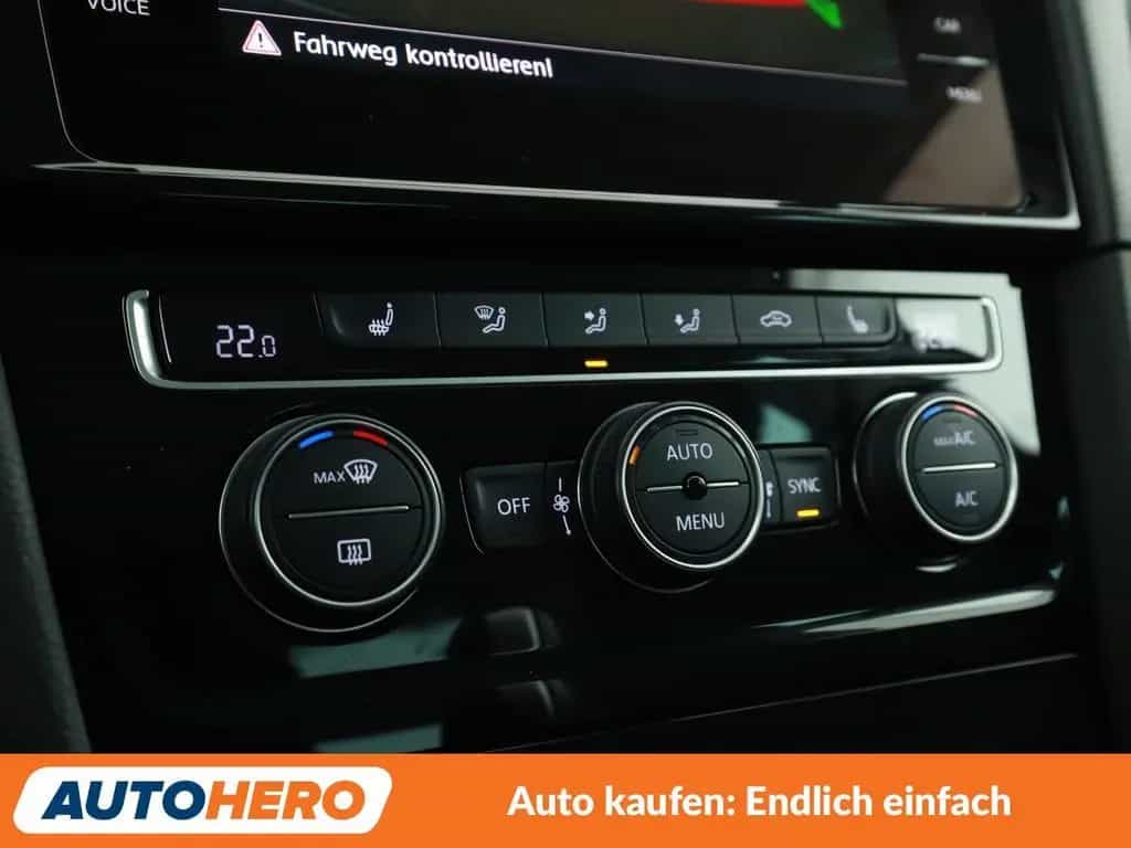 Volkswagen Golf VII 1.0 TSI Join Aut.*CAM*LED*NAVI*ACC*SHZ* 02/2019-photo-24