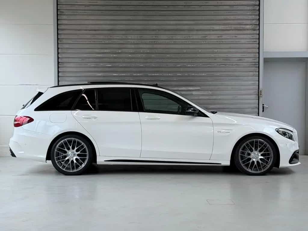 Mercedes-Benz C-Class 63 T AMG*Performance*BURMESTER*Designo*Pano* 10/2016-photo-45