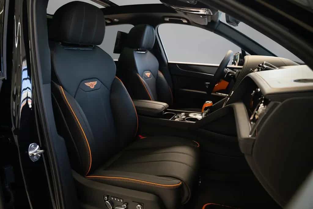 Bentley Bentayga V8 null-photo-18