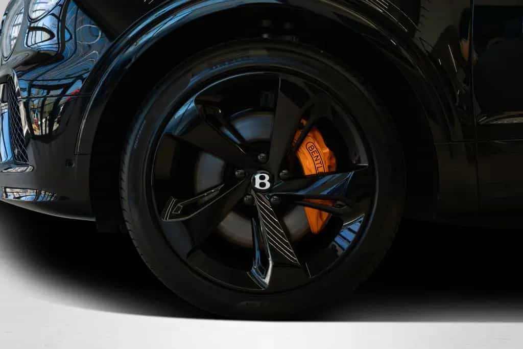 Bentley Bentayga V8 null-photo-7