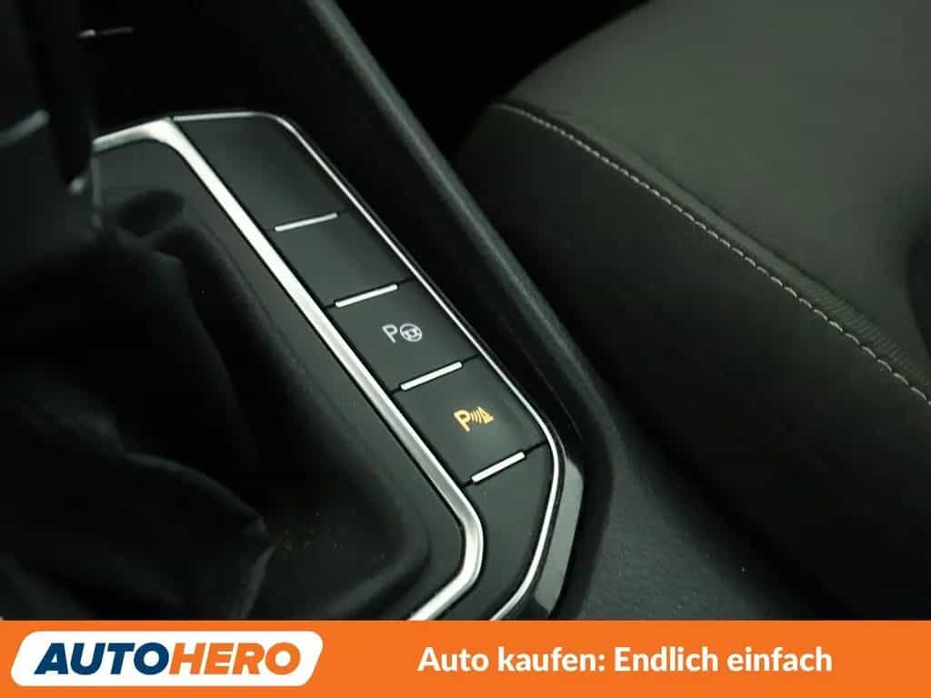 Volkswagen Golf VII Sportsvan 1.4 TSI Highline BMT Aut.*ACC 02/2015-photo-26