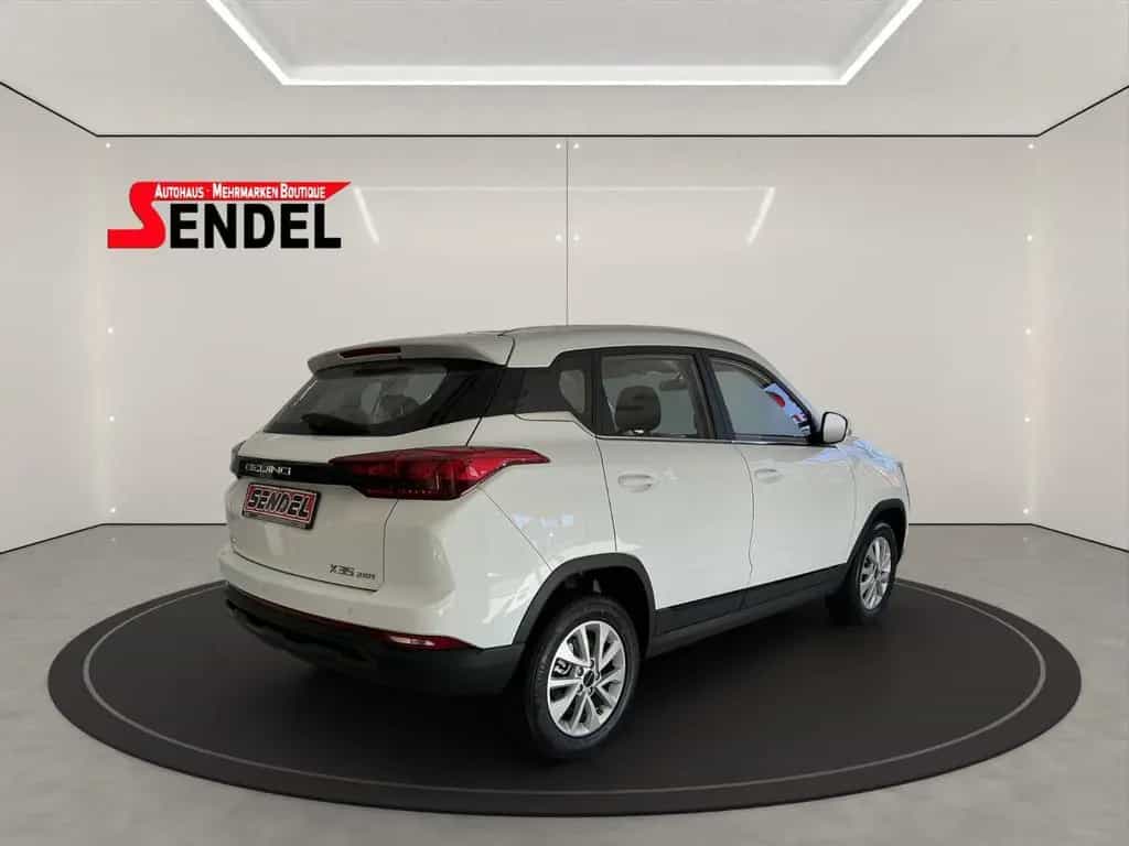 BAIC Beijing X35***MTL.RATE 199,00€*** 07/2024-photo-2