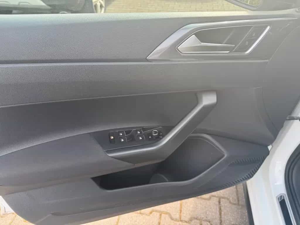 Volkswagen Polo VI GTI VIRTUAL PDC SHZ KAMERA 12/2020-photo-7