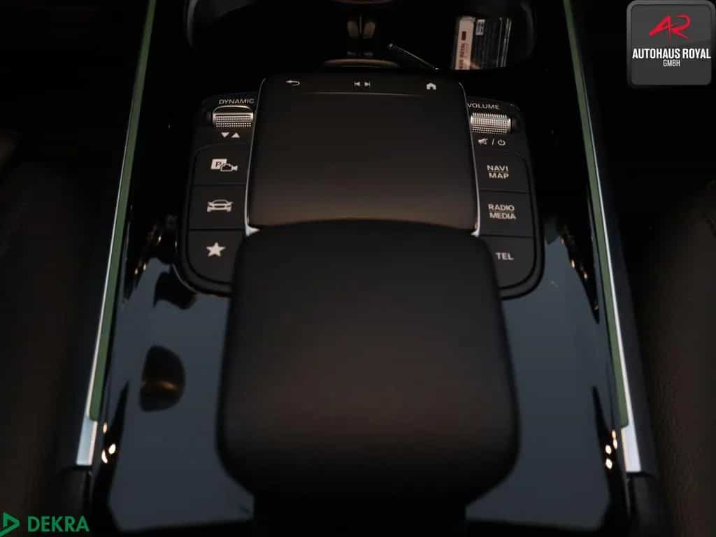 Mercedes-Benz GLB-Class 200 PROGRESSIVE 7 SITZE,MASSAGE,360GRAD,1.HD 03/2022-photo-22