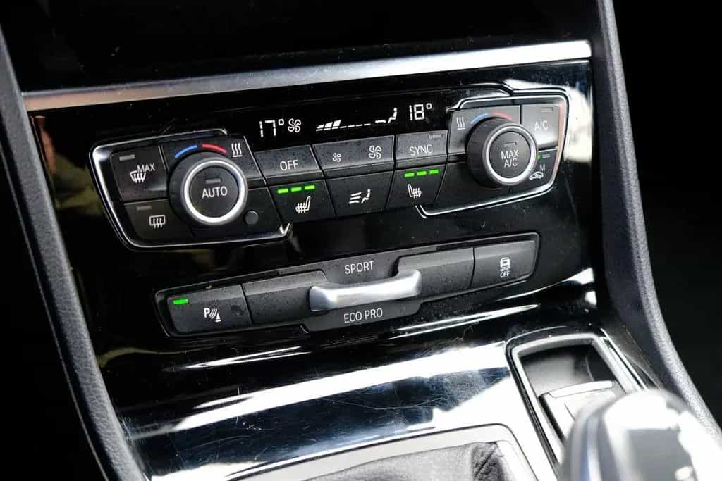 BMW 2 Series 218 Active Tourer 2-serie 218i High Executive Au 03/2018-photo-12