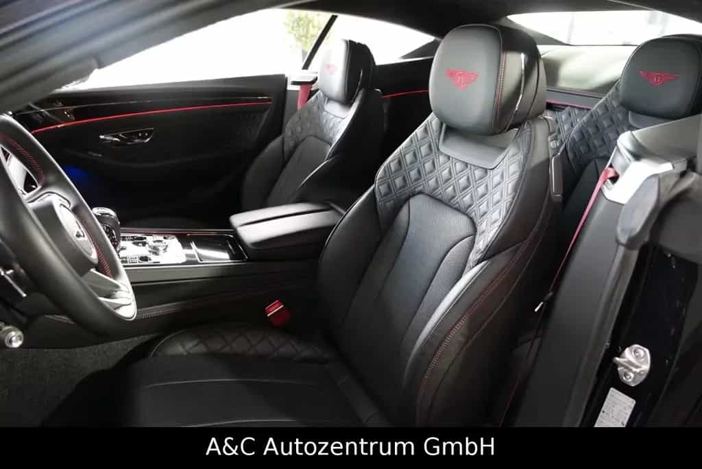 Bentley Continental GT V8 Coupé 07/2022-photo-11