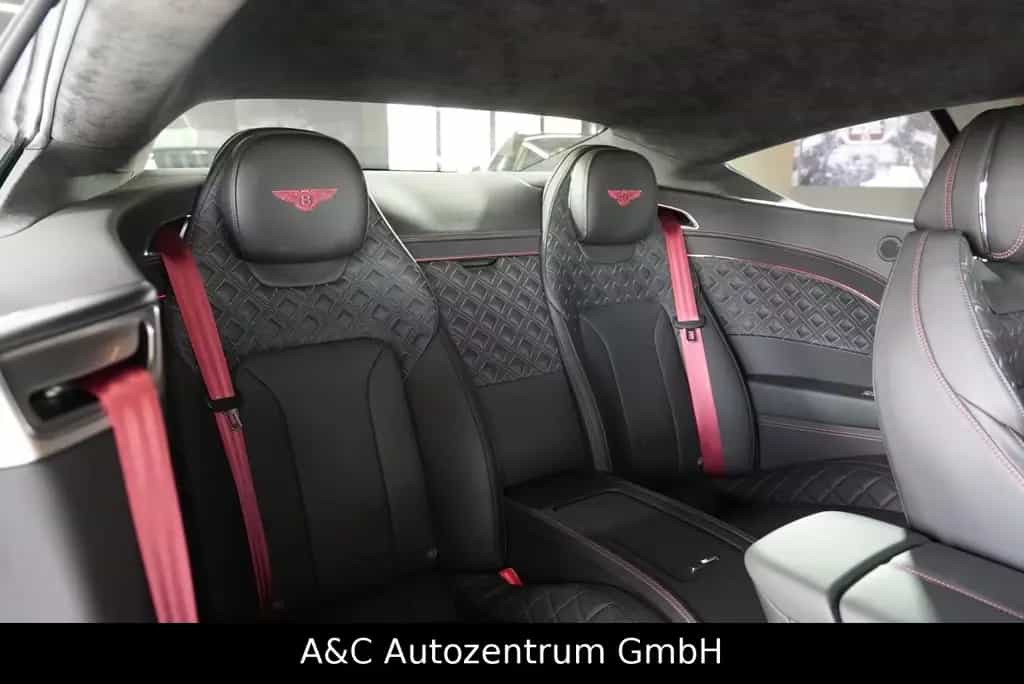 Bentley Continental GT V8 Coupé 07/2022-photo-14