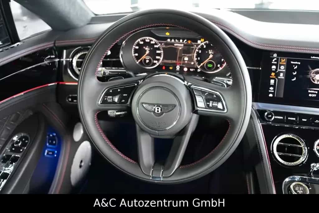 Bentley Continental GT V8 Coupé 07/2022-photo-17