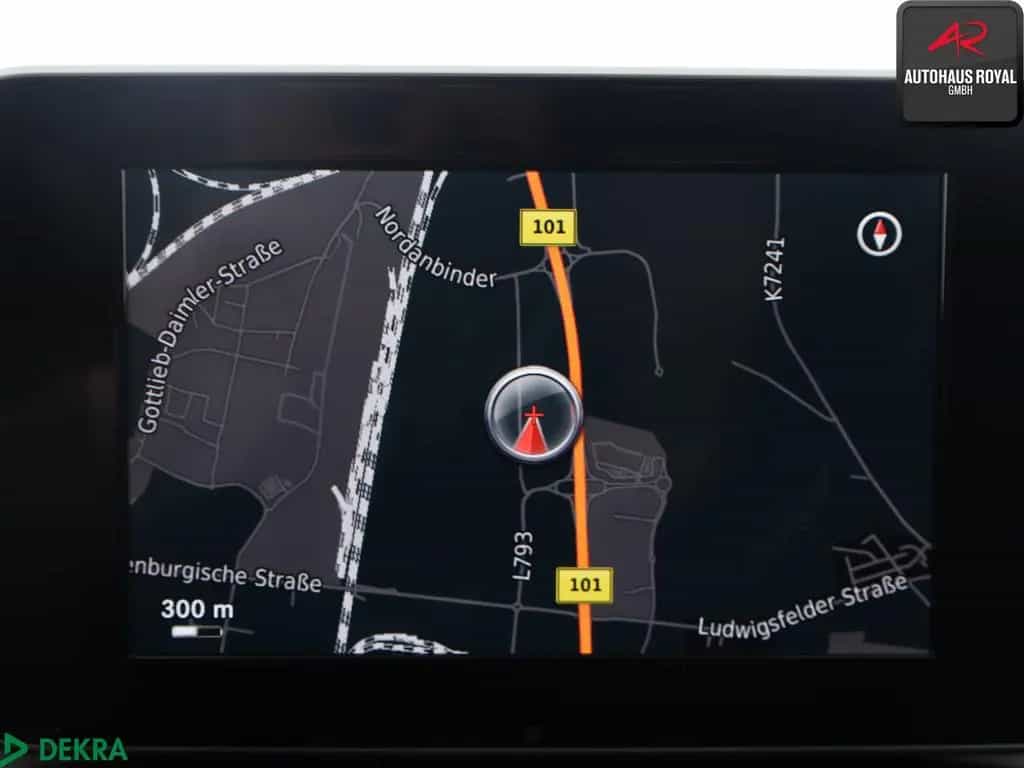 Mercedes-Benz C-Class 180 AVANTGARDE SCHECKHEFT,AKT.PARKASSIST,ILS 08/2018-photo-17