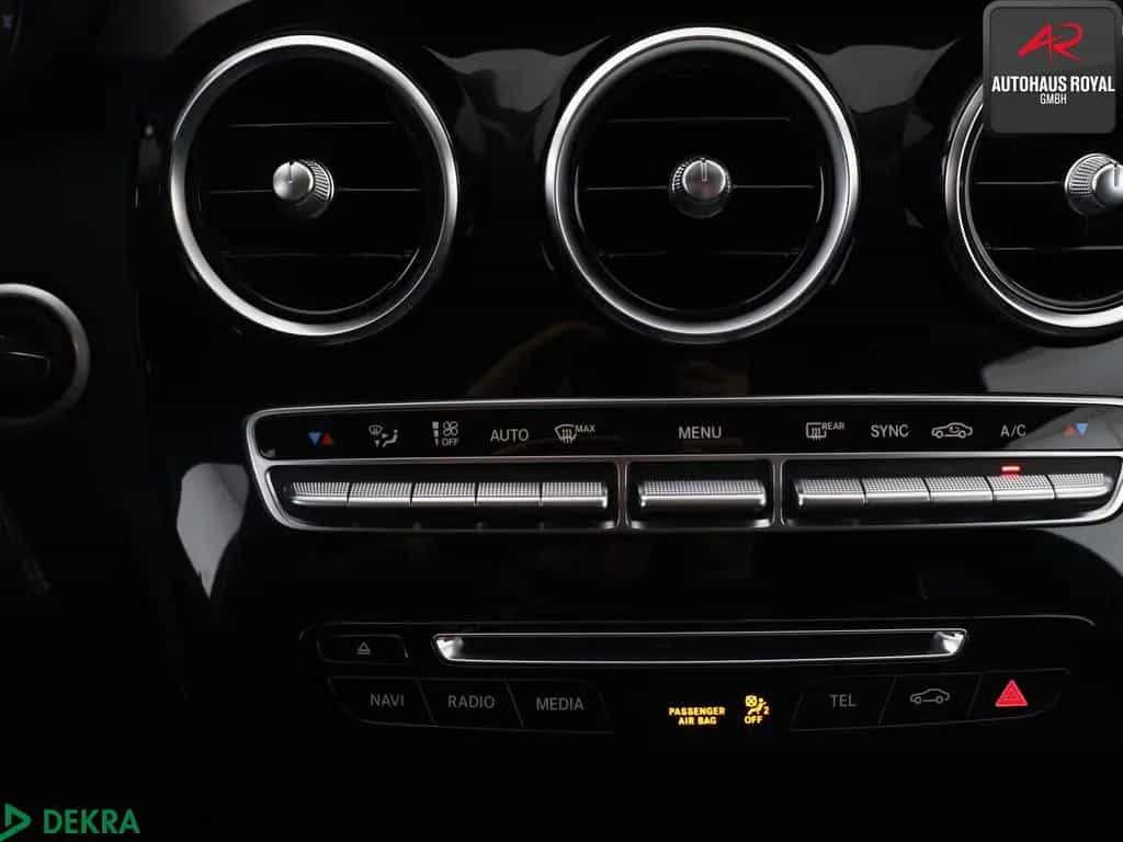 Mercedes-Benz C-Class 180 AVANTGARDE SCHECKHEFT,AKT.PARKASSIST,ILS 08/2018-photo-18