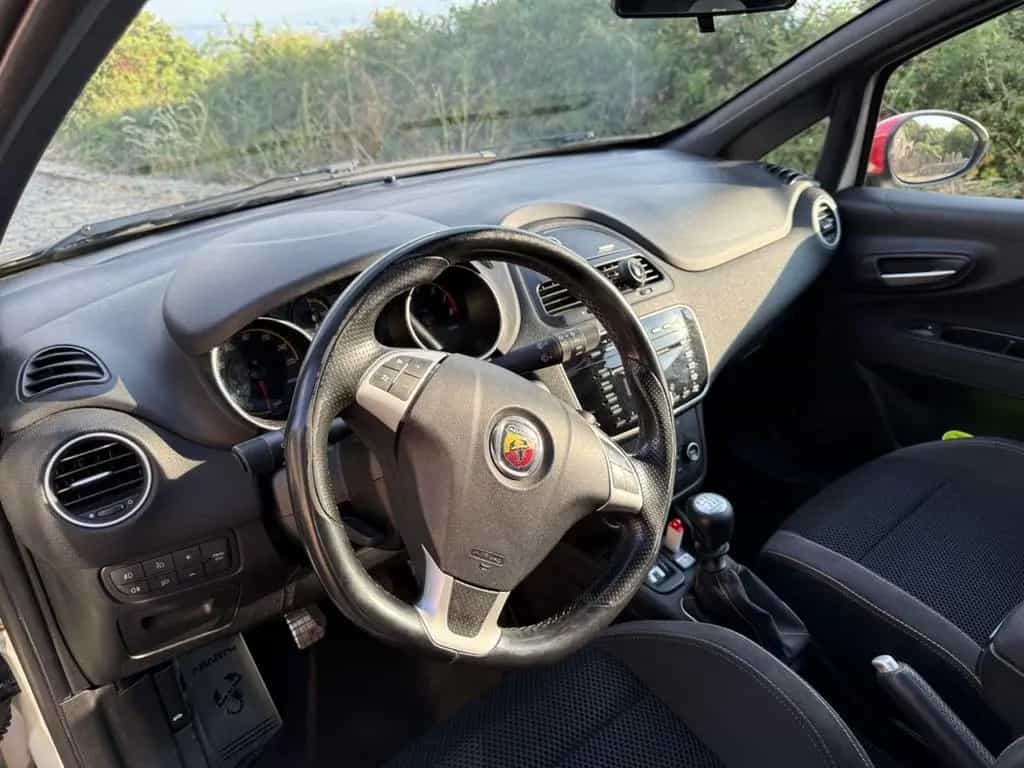 Abarth Punto 1.4 16V Turbo Multiair S&S 10/2010 10/2010-photo-9