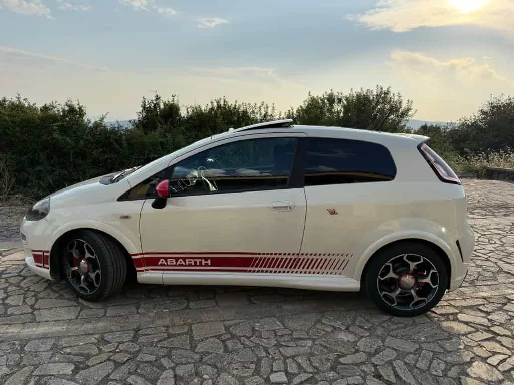 Abarth Punto 1.4 16V Turbo Multiair S&S 10/2010 10/2010-photo-6