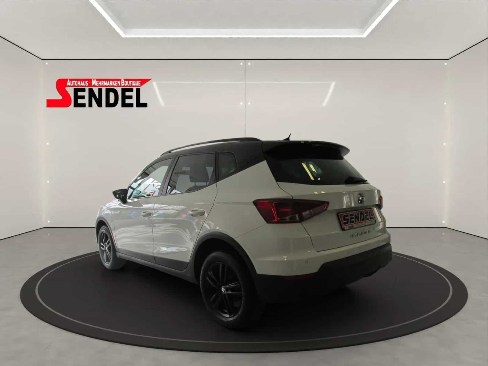 Seat Arona 09/2018-photo-4